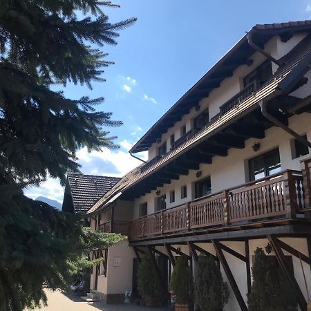 萨彻勒 哈伊杜克旅馆酒店 外观 照片